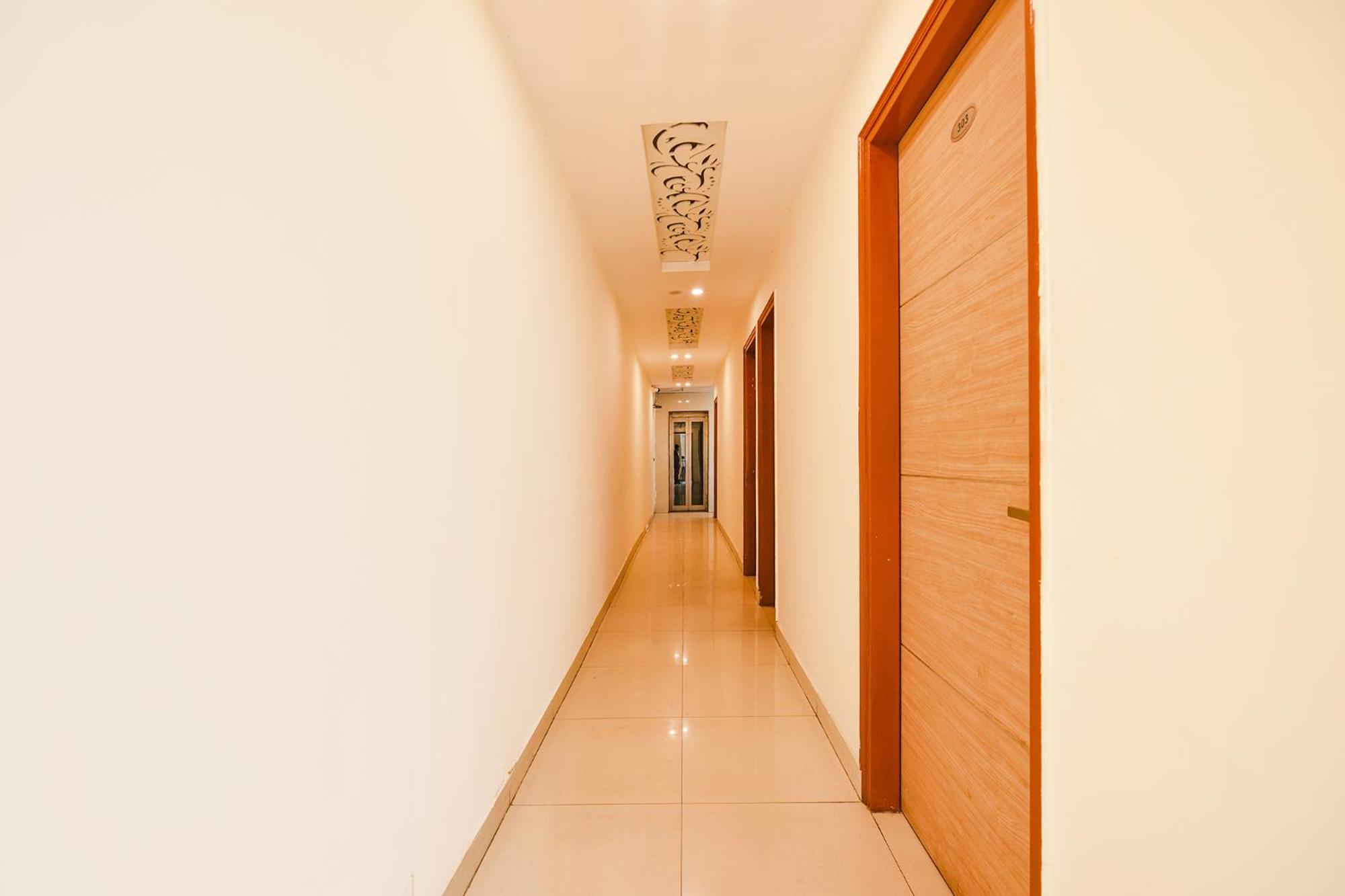 Fabescape Panchkula Motels Екстер'єр фото
